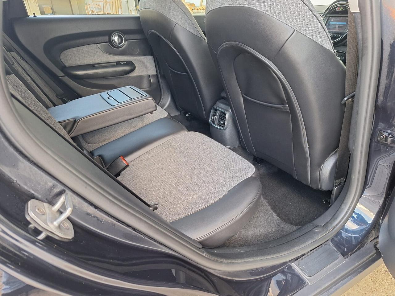 Mini Clubman 1.5 D 115 cv Automatica non fumatore