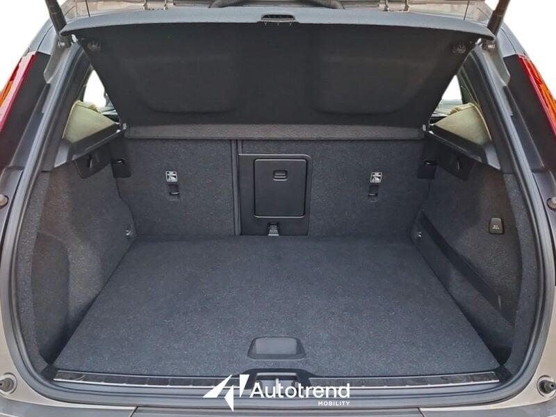 Volvo XC40 T3 163 CV Automatica NAVI LED Inscription