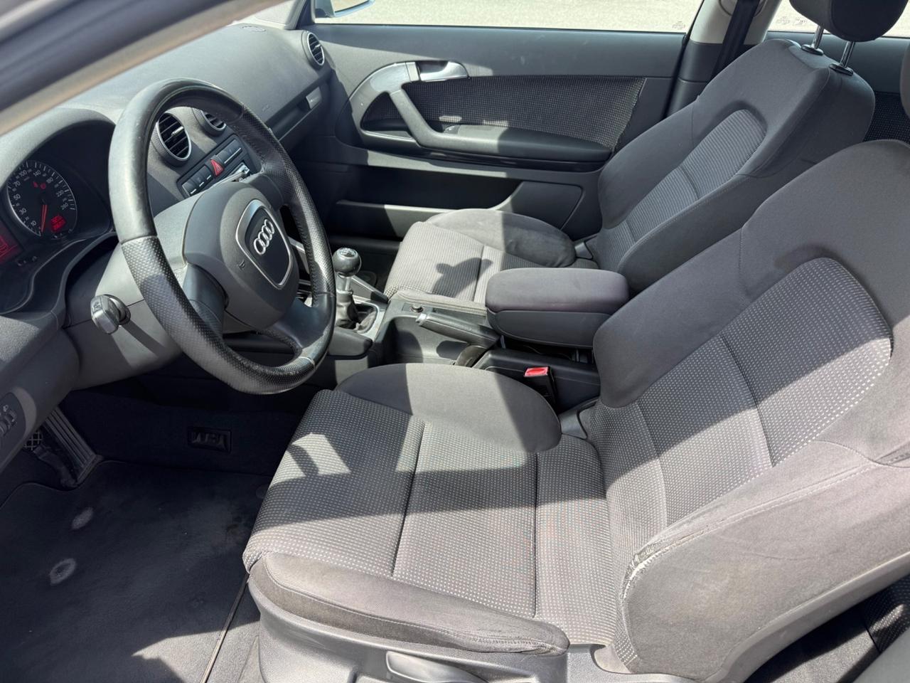 Audi A3 1.6 16V FSI Ambition
