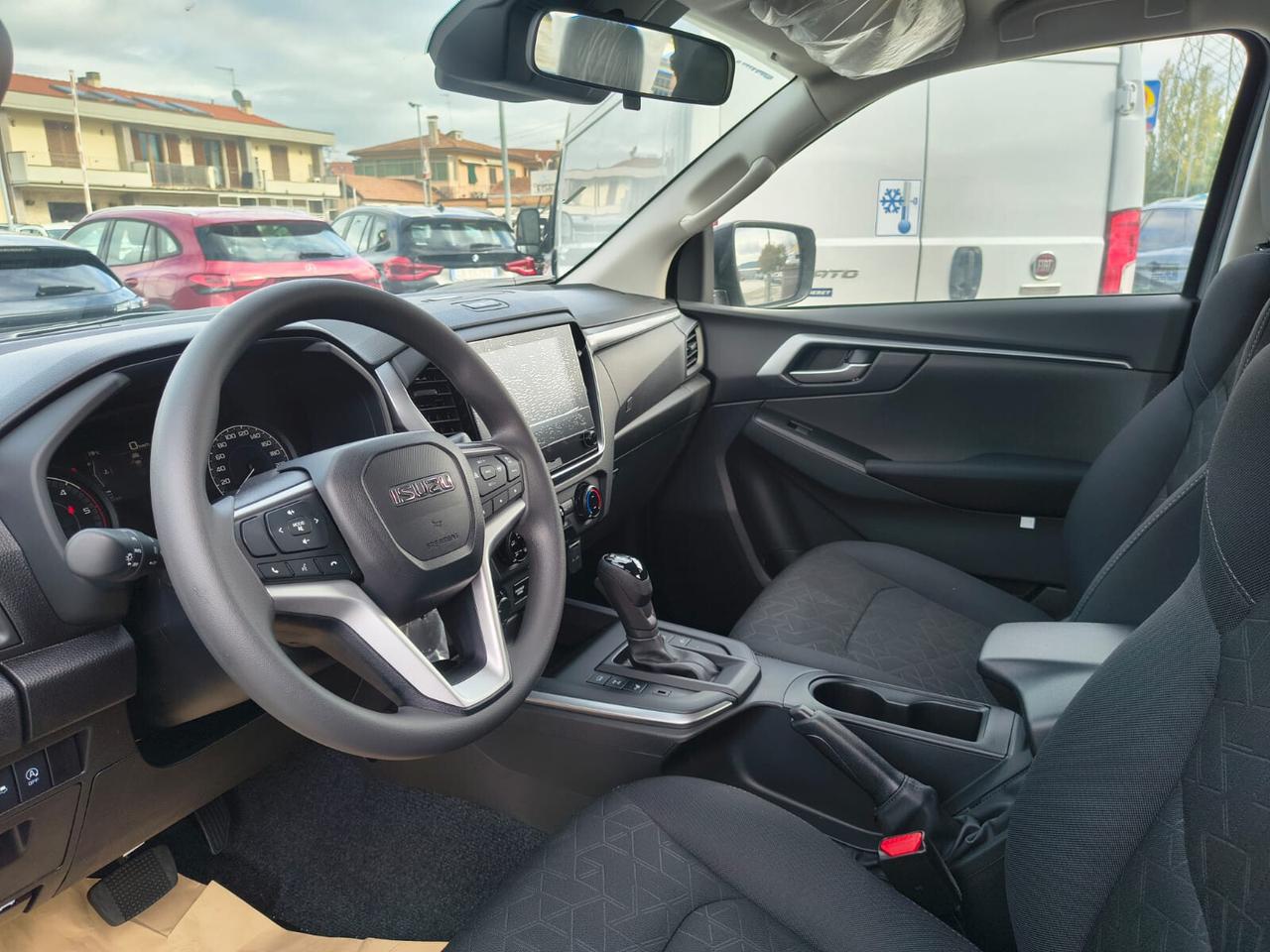 Isuzu D-Max CREW N60BB+*NUOVA PRONTA CONSEGNA*IVA ESCLUSA