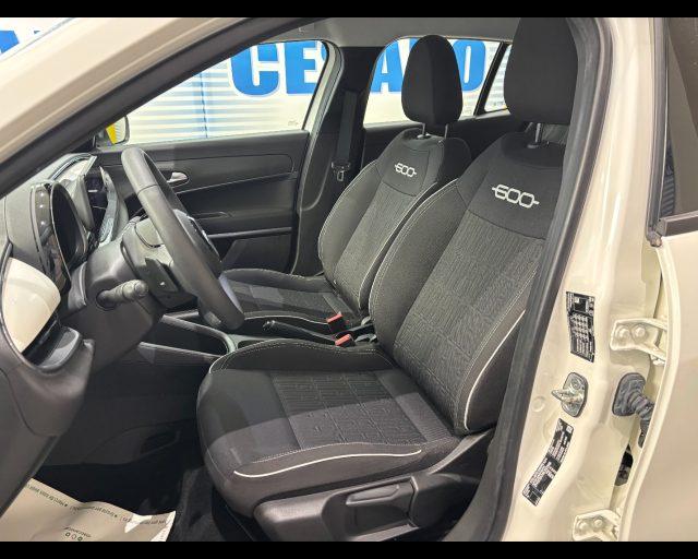 FIAT 600 1.2 hybrid 110cv auto