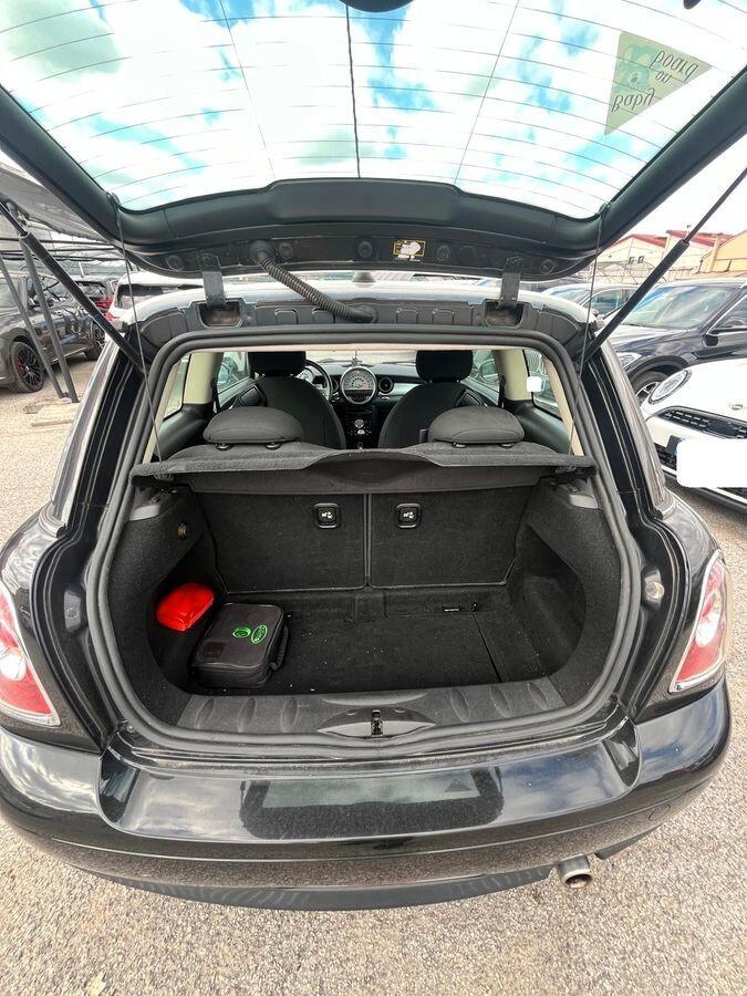 Mini 1.6 16V One (72kW)
