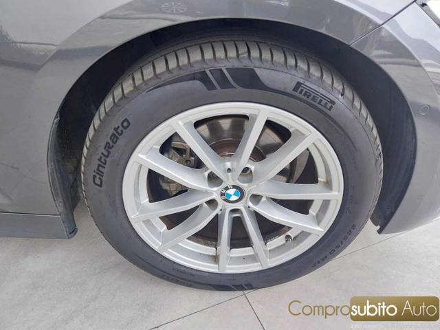 BMW 318 d Touring Luxury