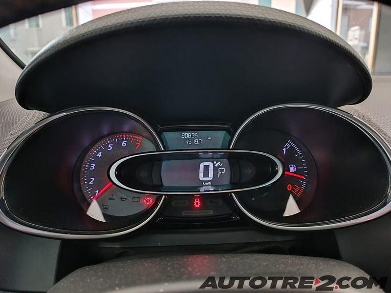 Renault Clio 1.6 TCe 220cv Energy RS Trophy EDC