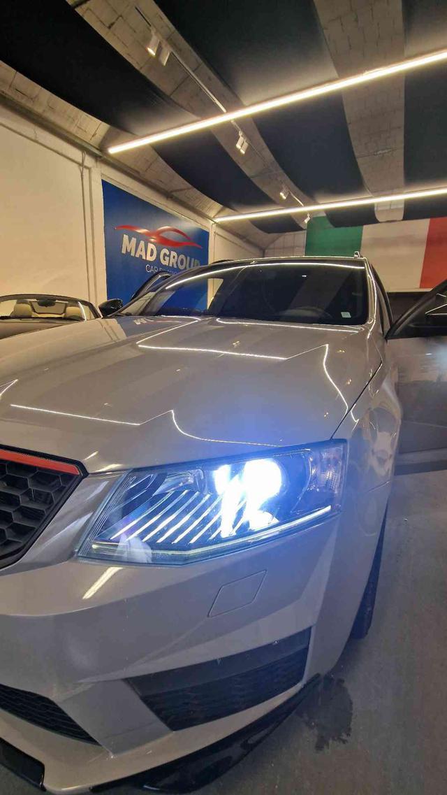 SKODA Octavia 2.0 TDI Wagon RS GRIGIO NARDO! VIRTUAL COCKPIT!