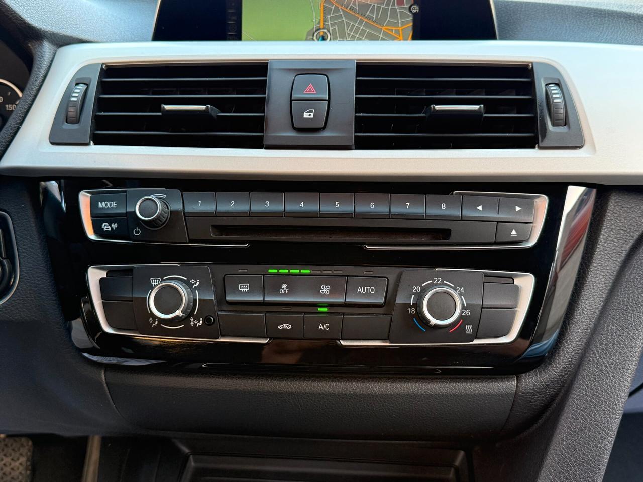Bmw 316d 116CV Touring *NAVI Business - 2016