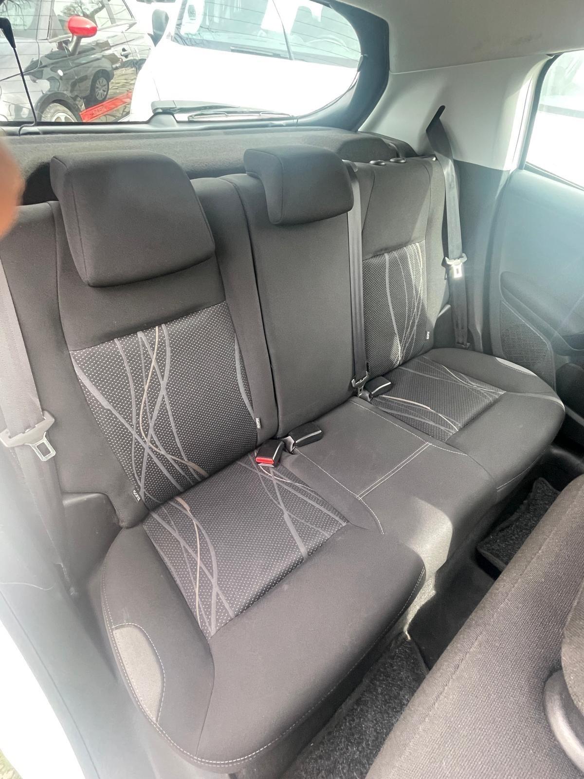 Peugeot 208 PureTech 82 5 porte Allure CERCHI CLIMA CRUISE MULTIFUNZIONE BLUETOOTH NAVIGATORE