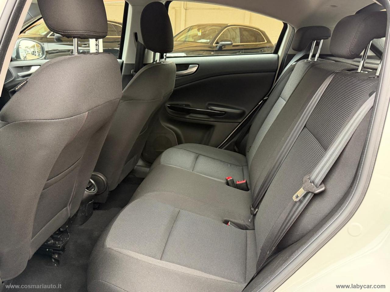 ALFA ROMEO Giulietta 1.6 JTDm-2 105 CV Distinctive