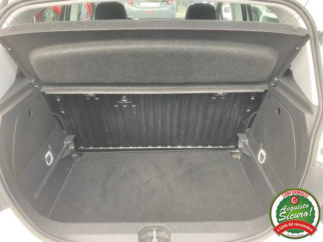 OPEL Corsa 1.2 5 porte Cosmo