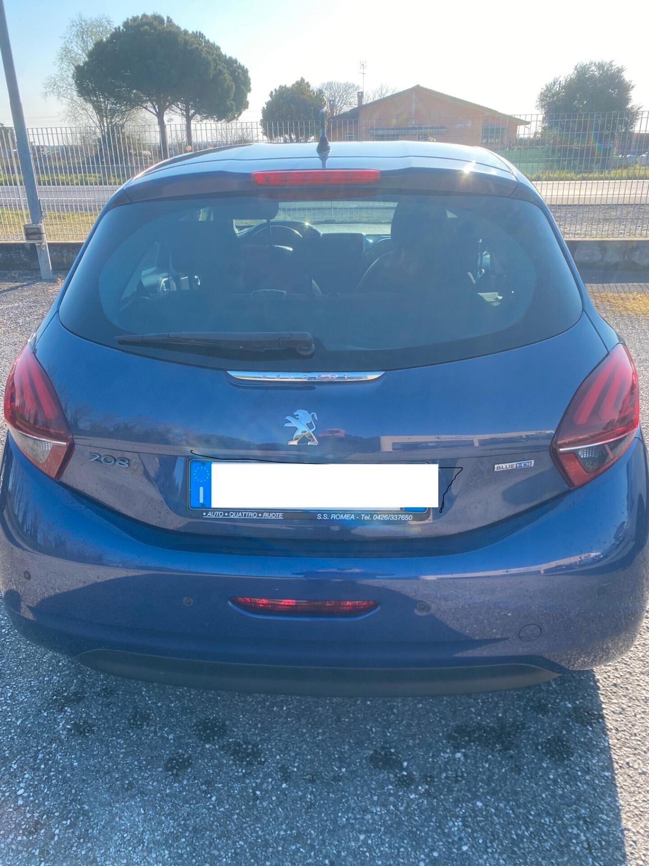 Peugeot 208 1.4 HDi 68 CV 5 porte Active