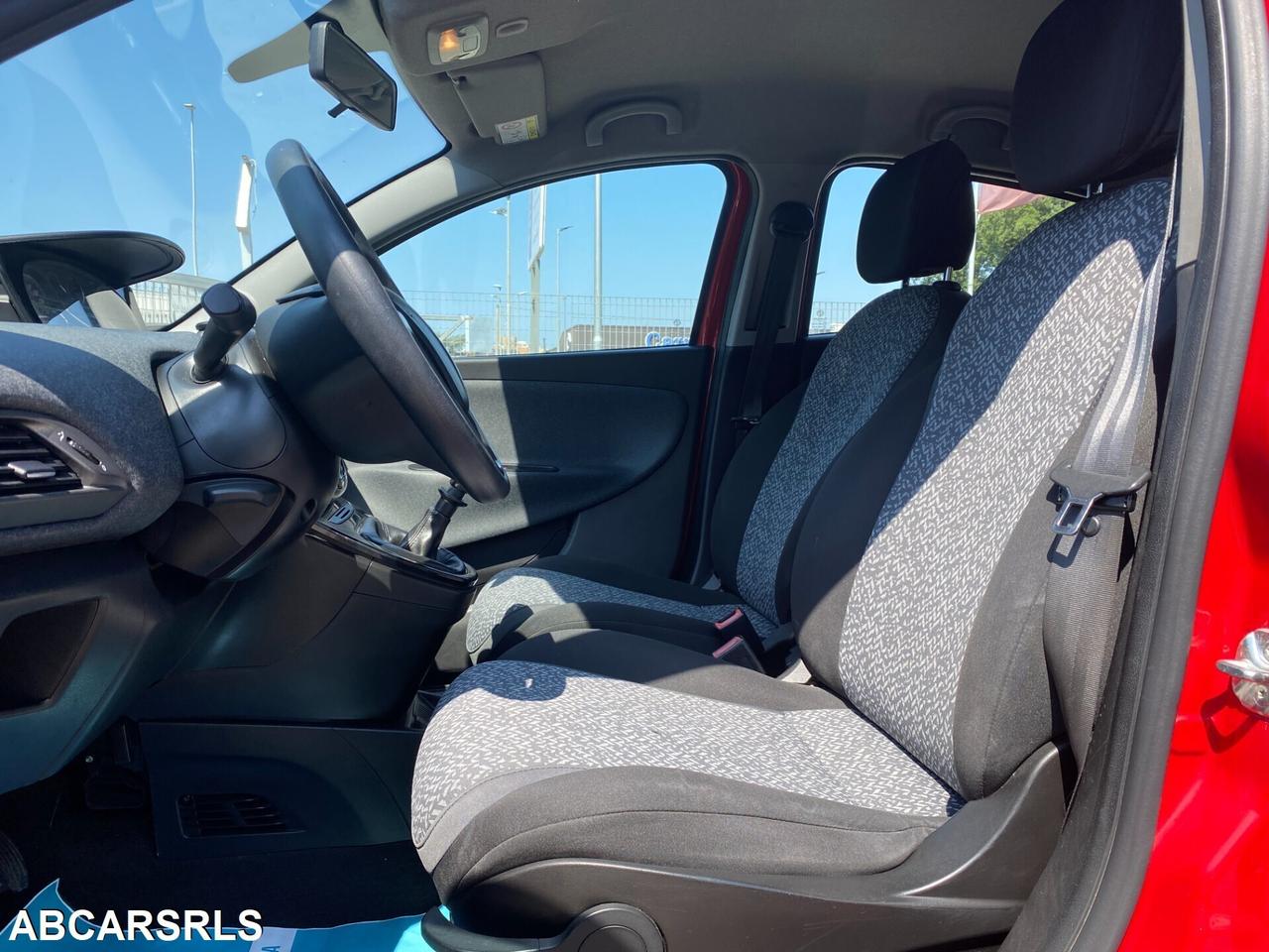 LANCIA - Ypsilon - 1.2 69 CV 5p. S&S Platinum - NE