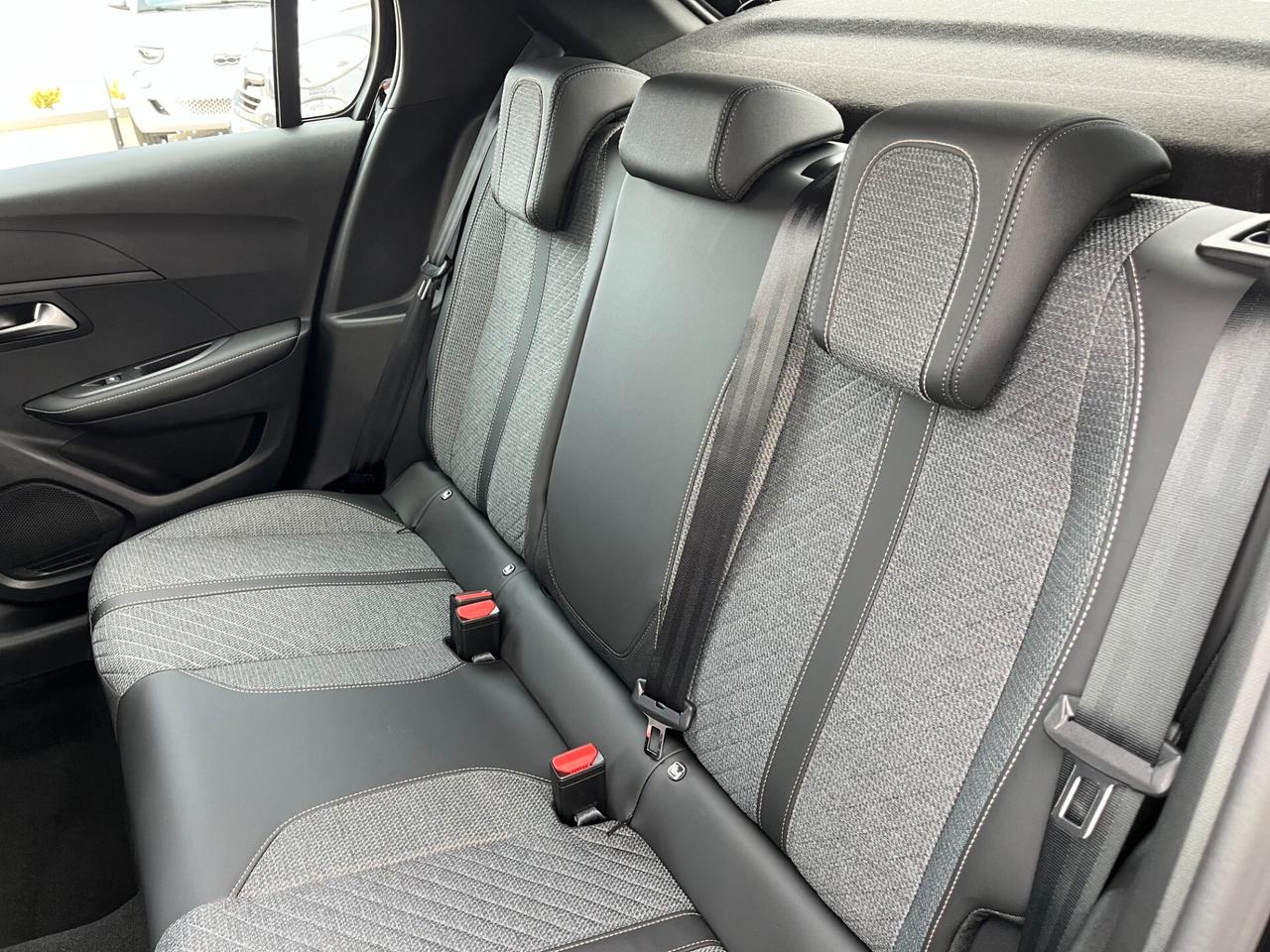 Peugeot 208 PureTech 100 Stop&Start 5 porte Style Km0