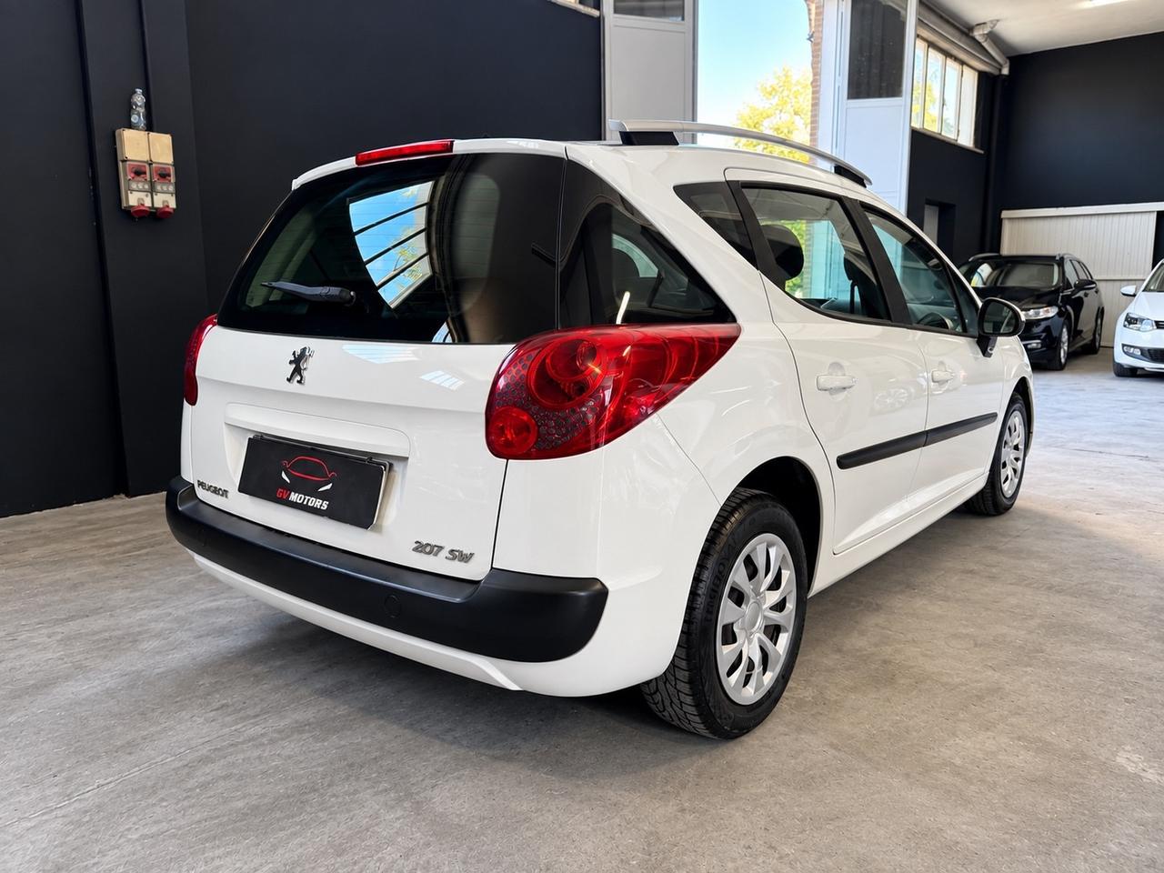 Peugeot 207 Station Wagon 1.4 Benzina 2010