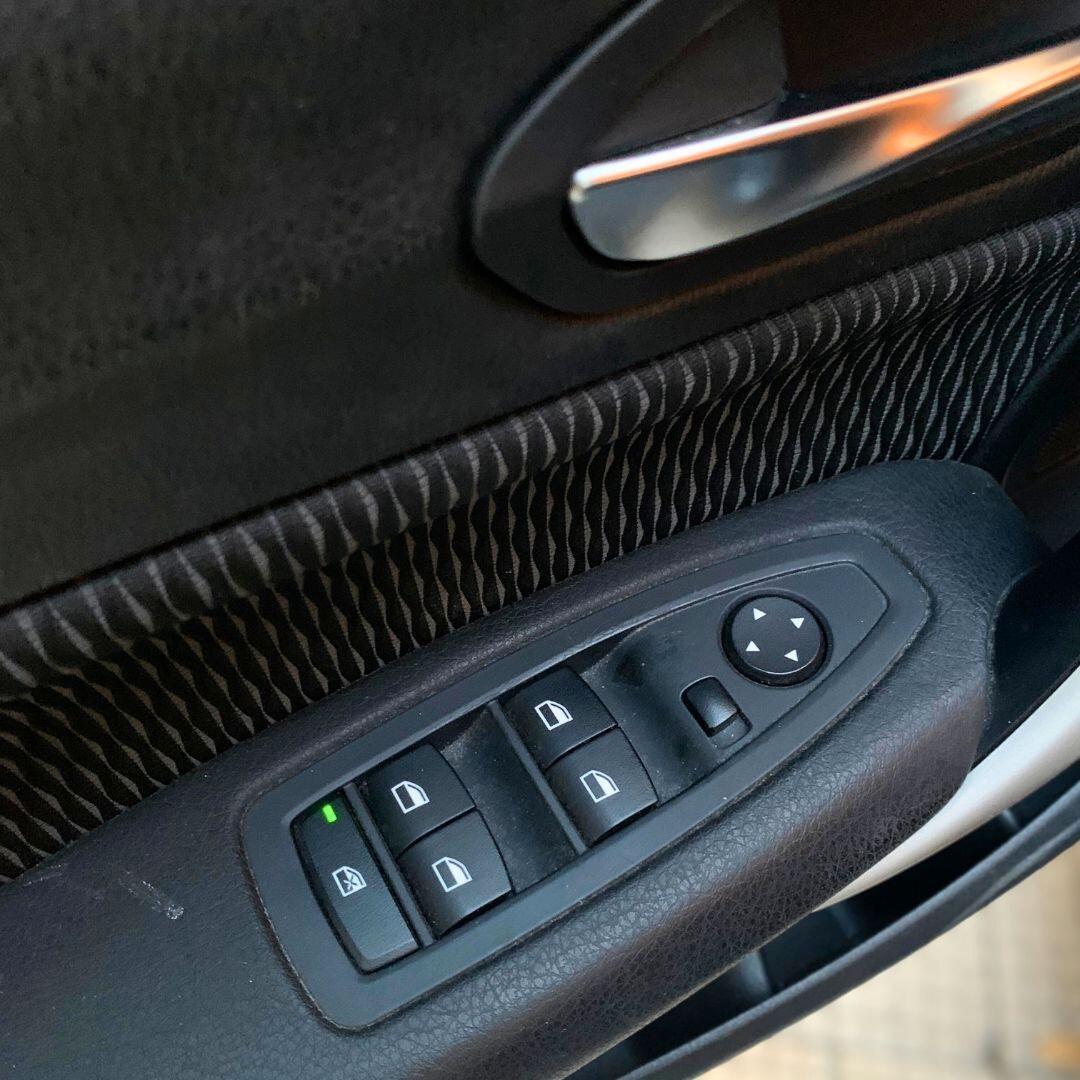 BMW Serie 1 116i 5p. Joy