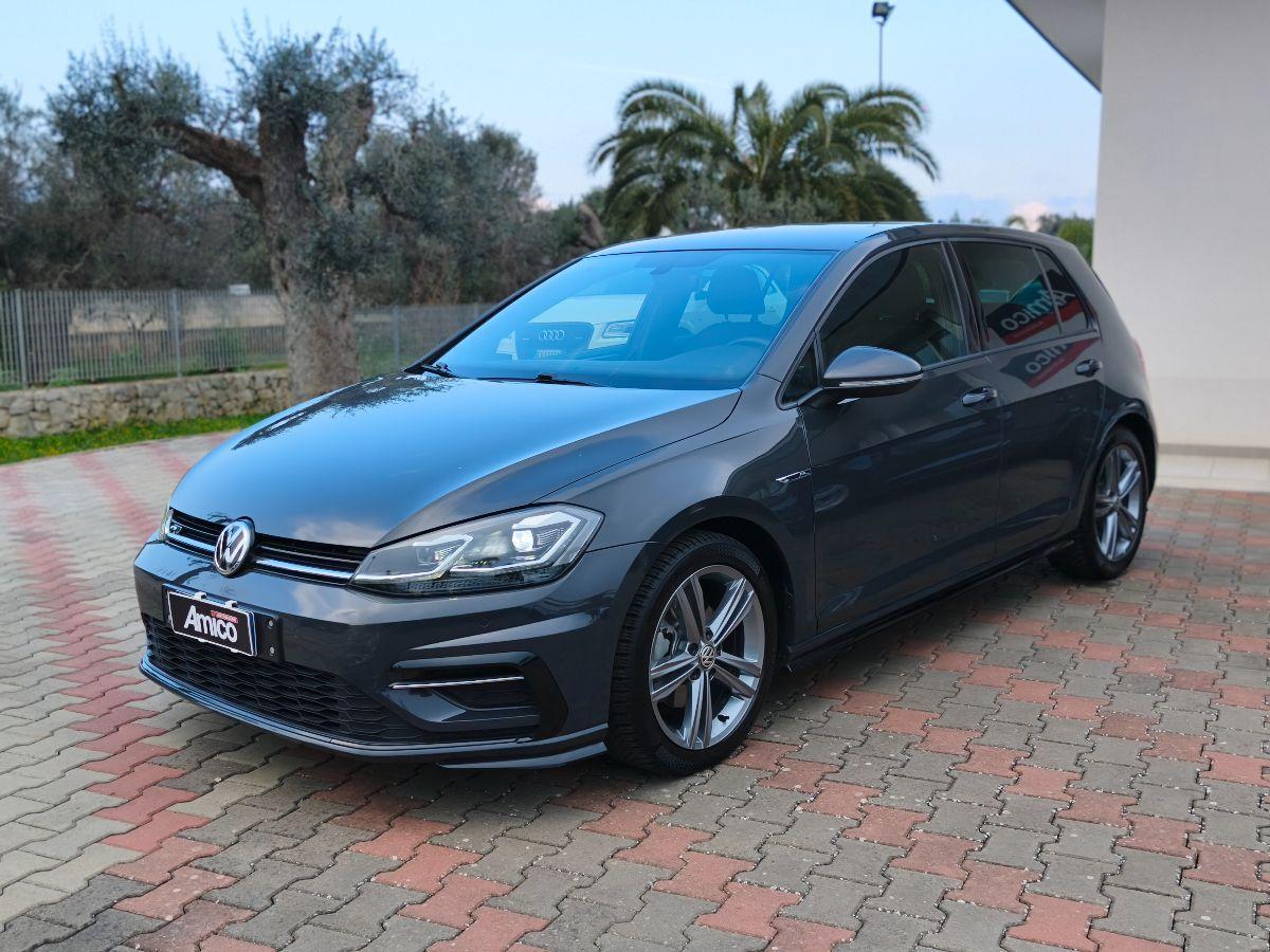 VOLKSWAGEN Golf 7.5 1.4 TSI 125 CV Executive R-Line