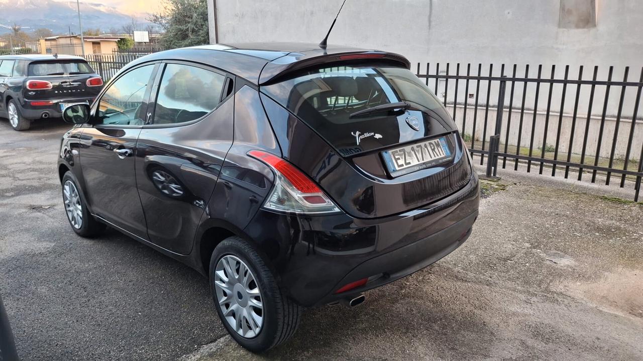 Lancia Ypsilon 1.3 MJT 16V 95 CV 5 porte S&S Elefantino