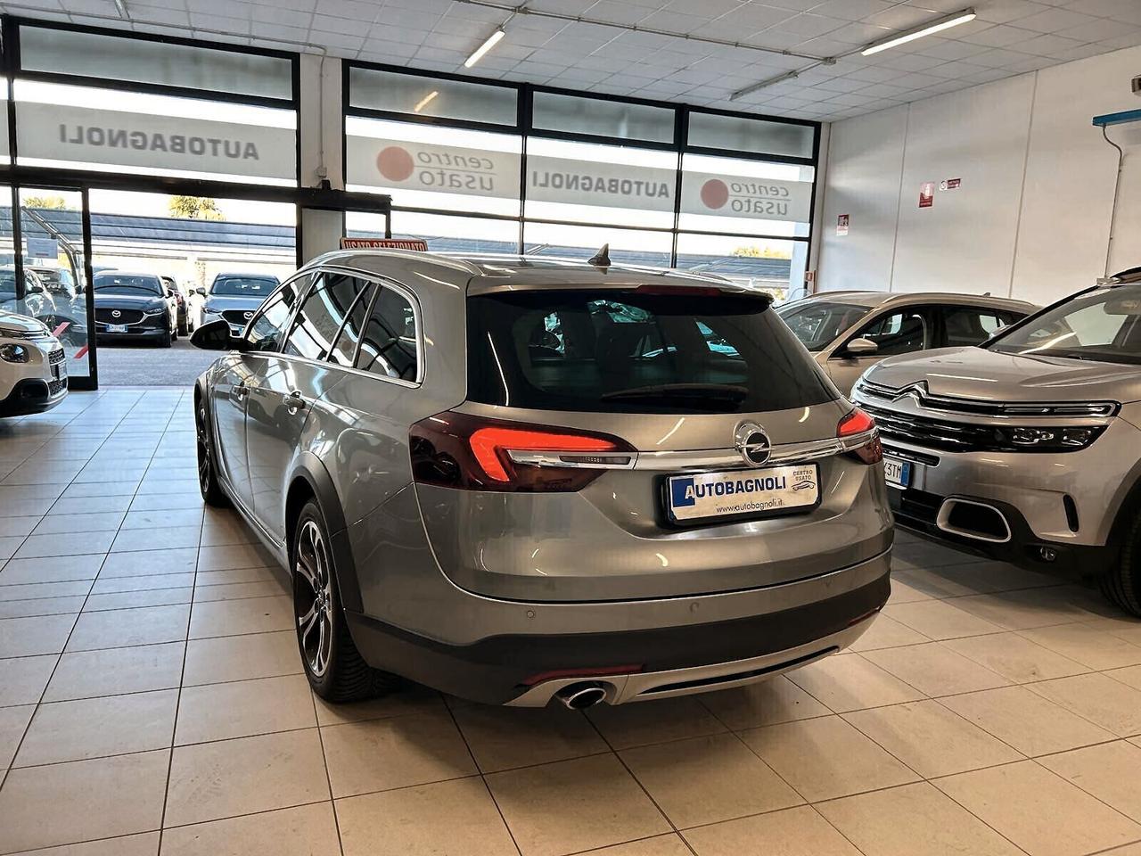 Opel Insignia Country Tourer COSMO 2.0 CDTI aut. 86000 KM