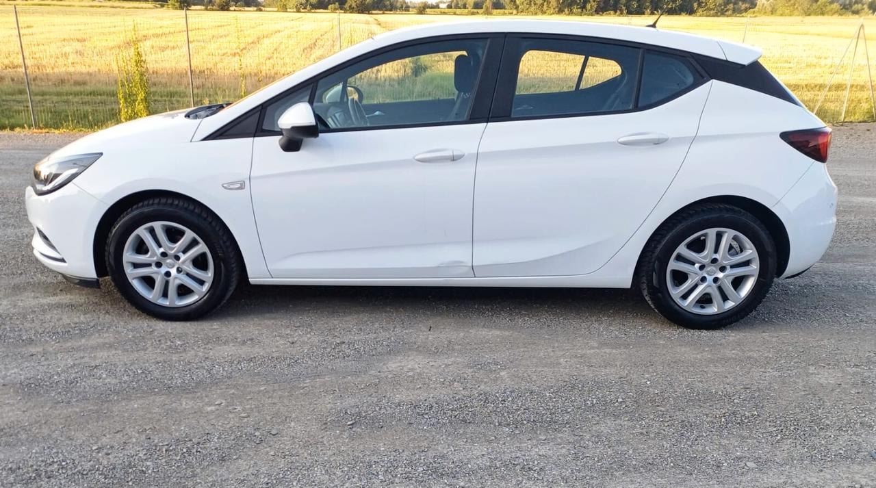 Opel Astra 1.0 Turbo ecoFLEX Start&Stop Sports Tourer Innovation