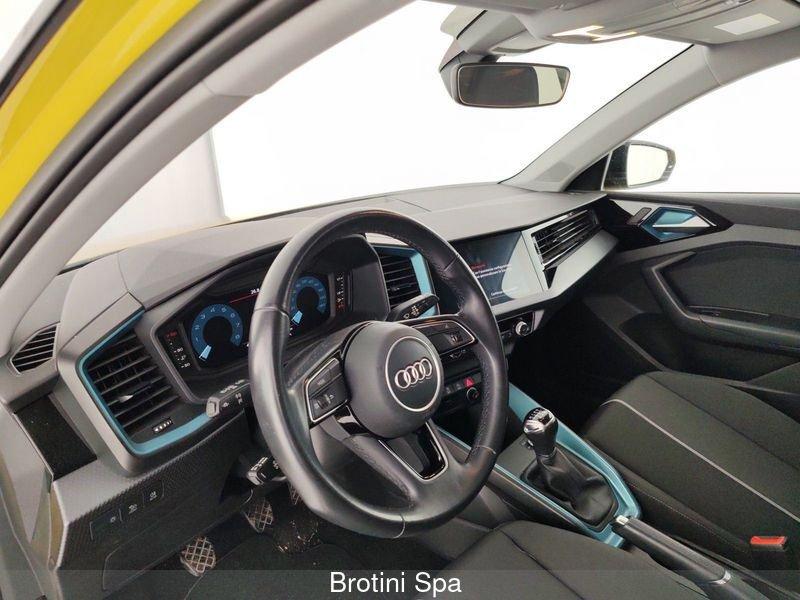 Audi A1 A1 citycarver 30 TFSI Admired