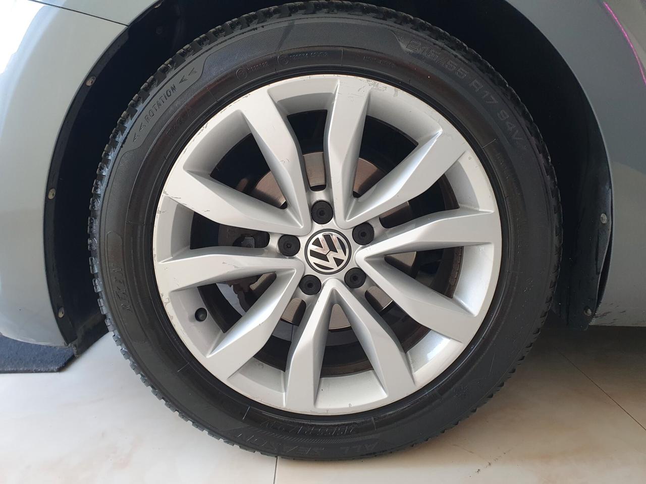 Volkswagen Maggiolino 1.6 TDI 105cv Design 2012