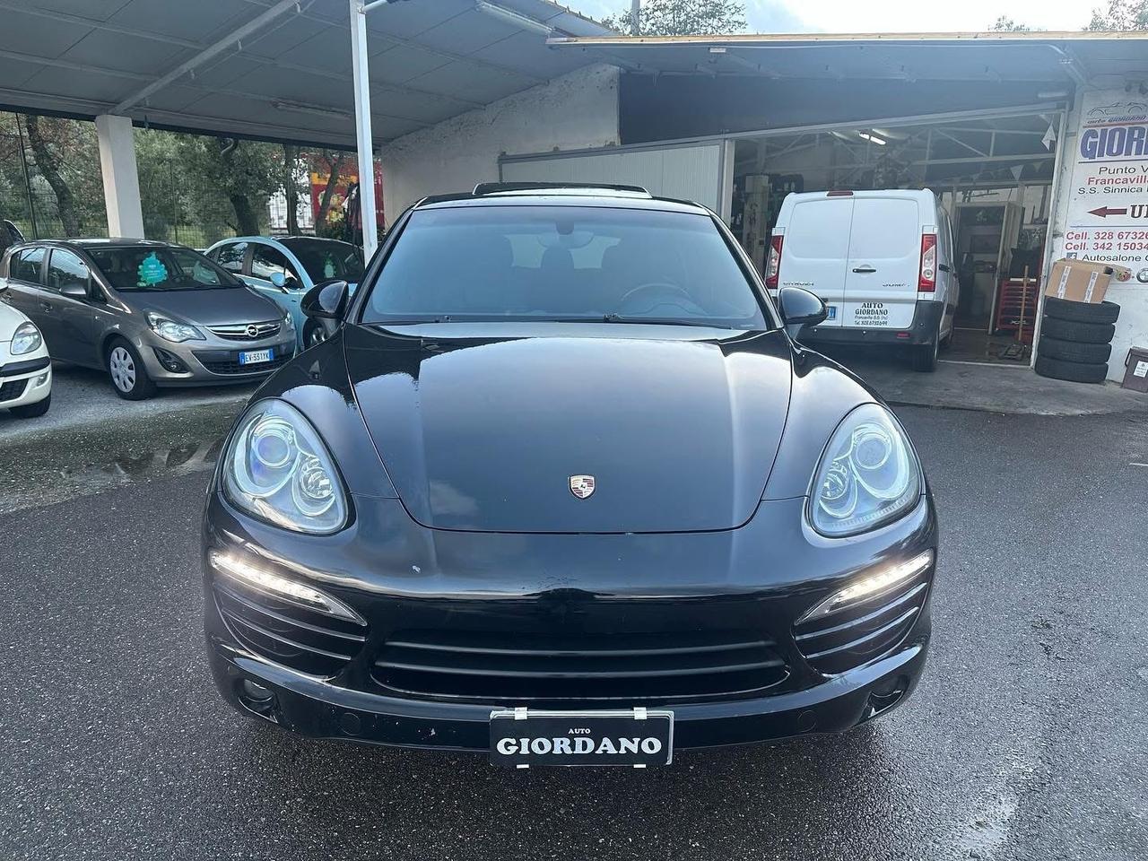 Porsche Cayenne 3.0 Diesel 240 cv tetto apribile