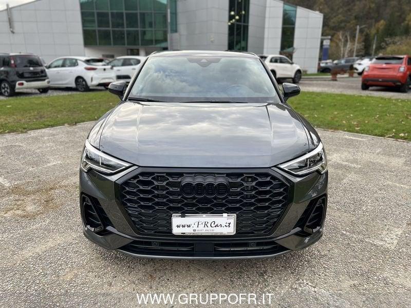 Audi Q3 SPB 35 TFSI Identity Black