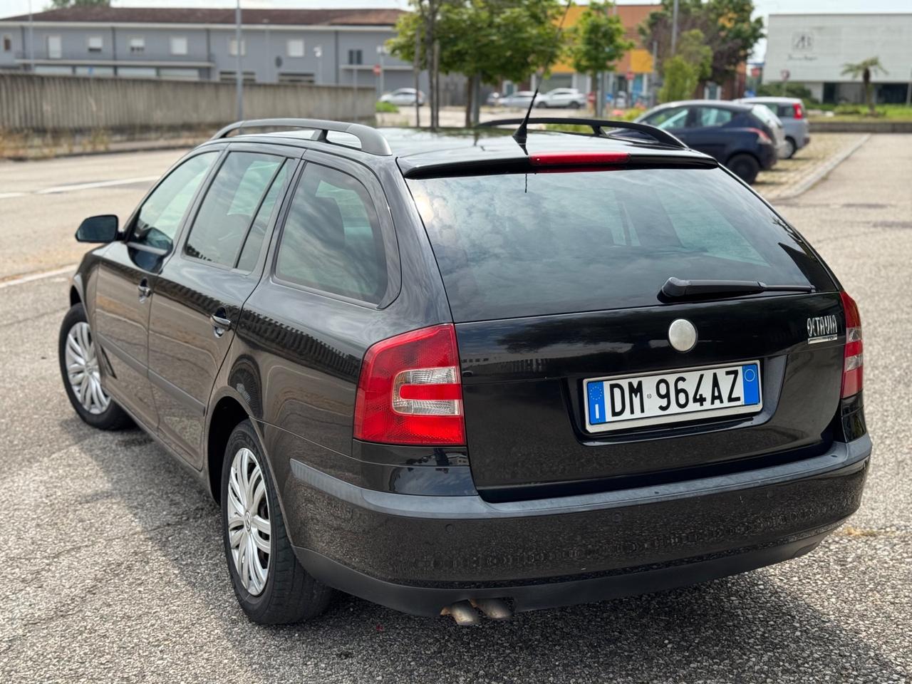 Skoda Octavia 2.0 TDI DSG Wagon