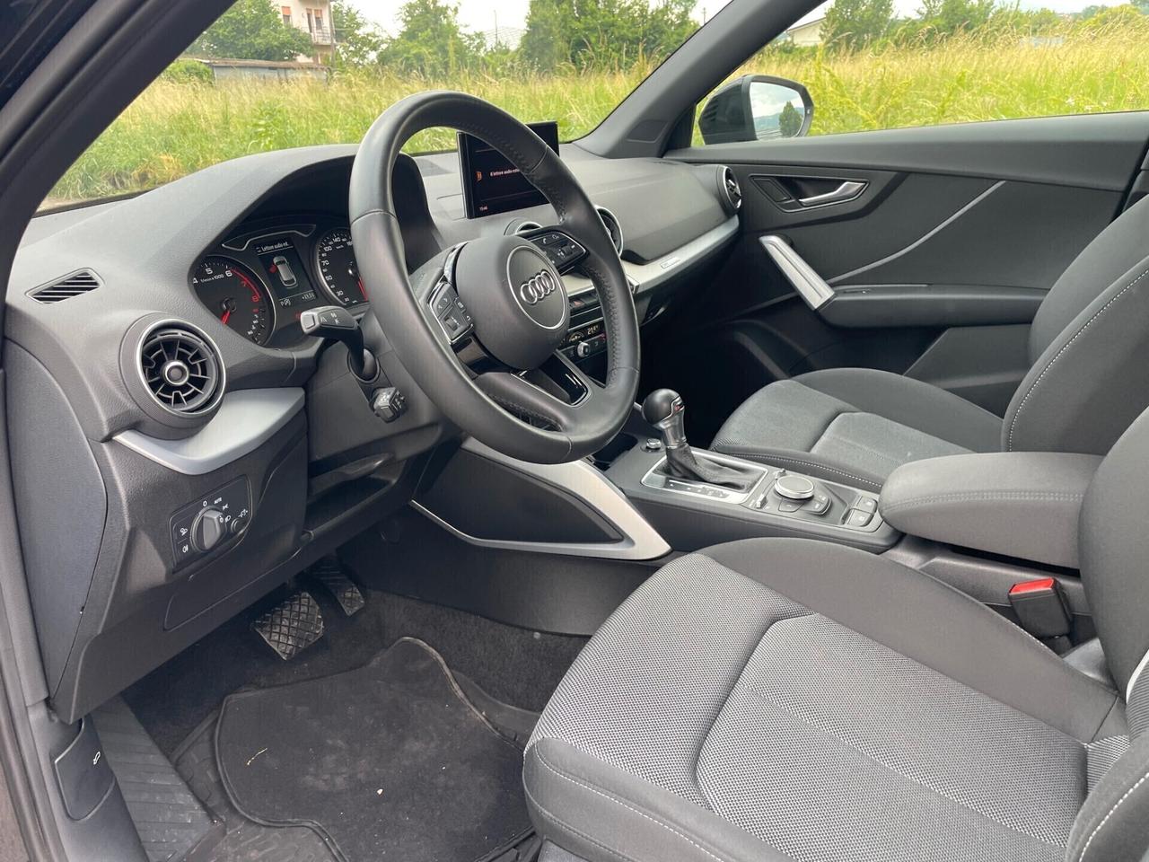 Audi Q2 35 TFSI Admired CAMBIO AUTOMATICO