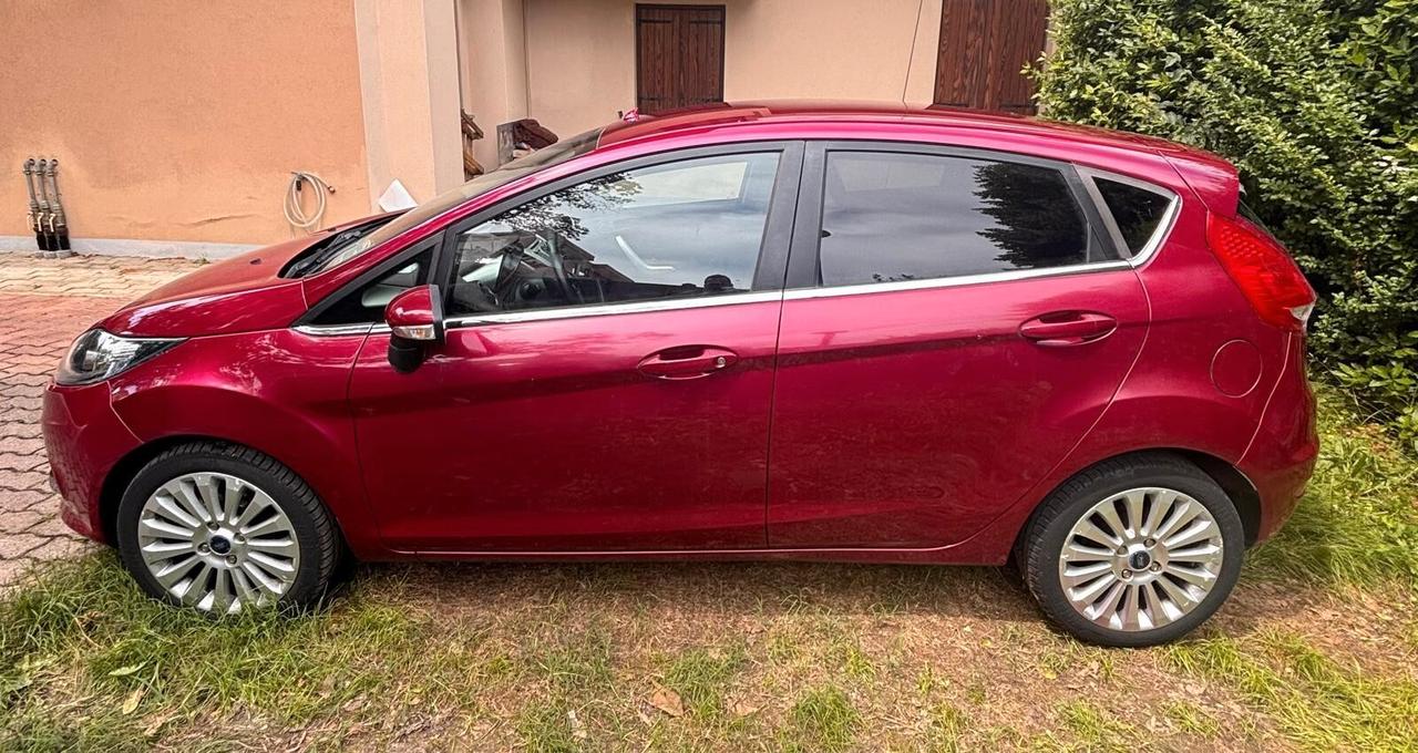 Ford Fiesta 1.2 82 CV 5 porte Titanium