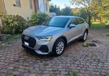 Audi Q3 Quattro 2.0 200CV Trazione integrale, AUTOMATICA, S-tronic