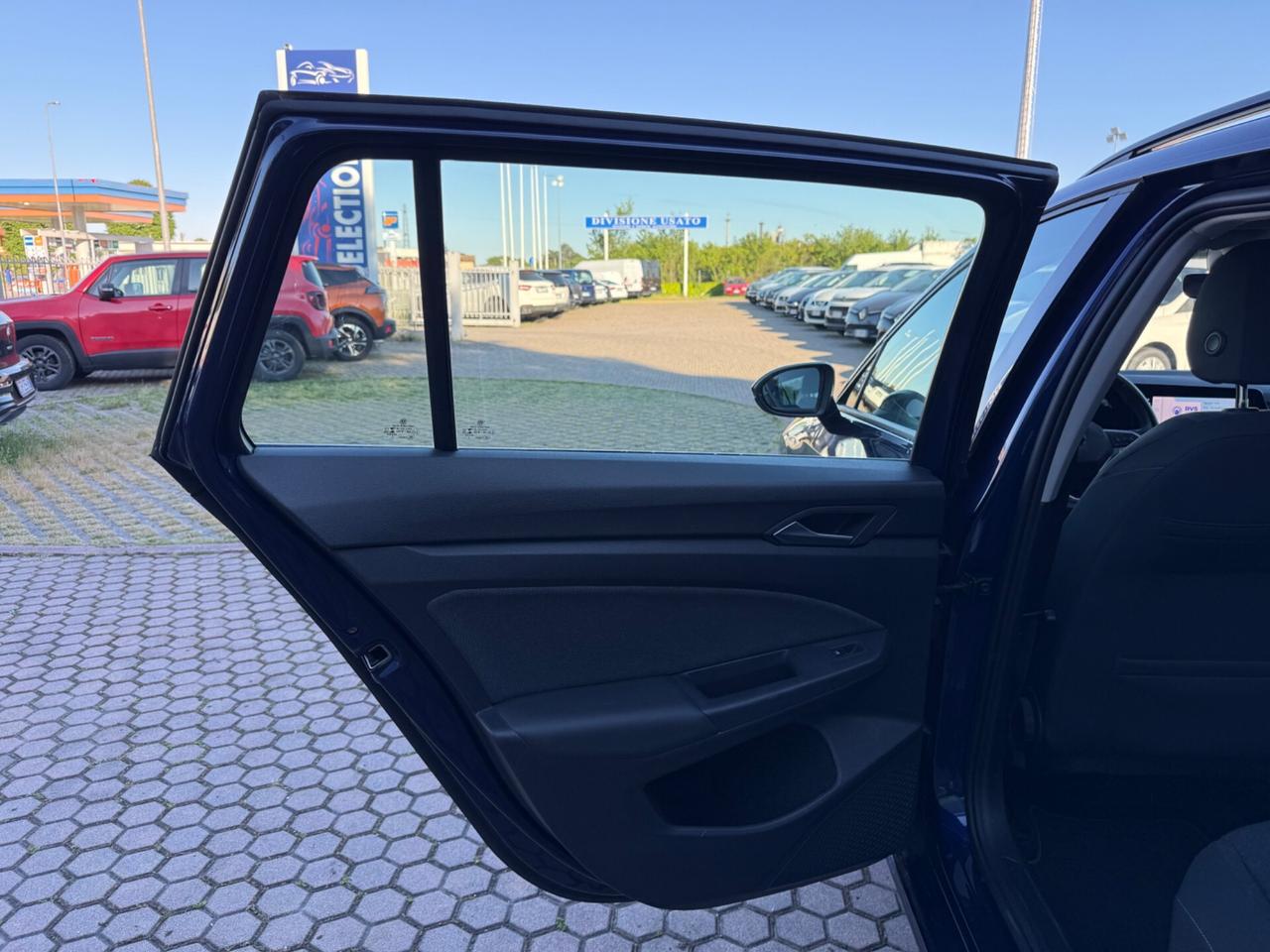 Golf Variant 2.0 TDI SCR DSG Life OK NEOPATENTATI