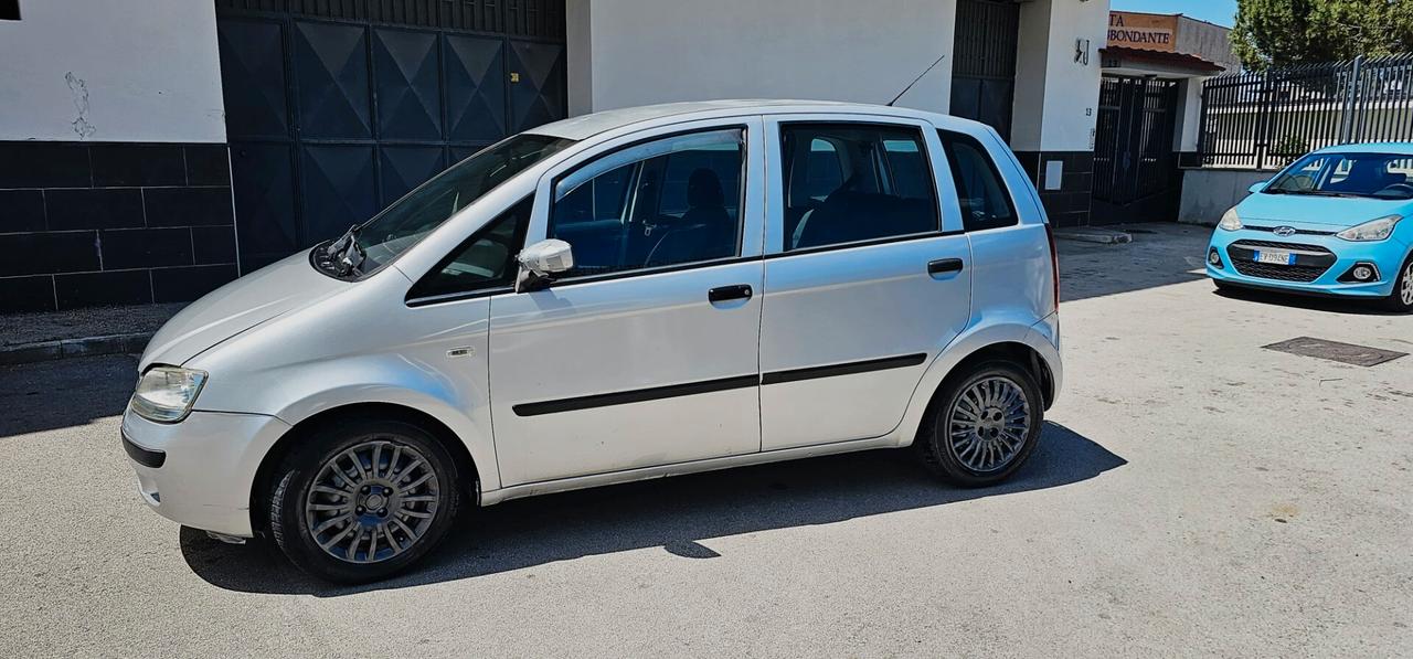 Fiat Idea 1.3 Multijet 16V Emotion