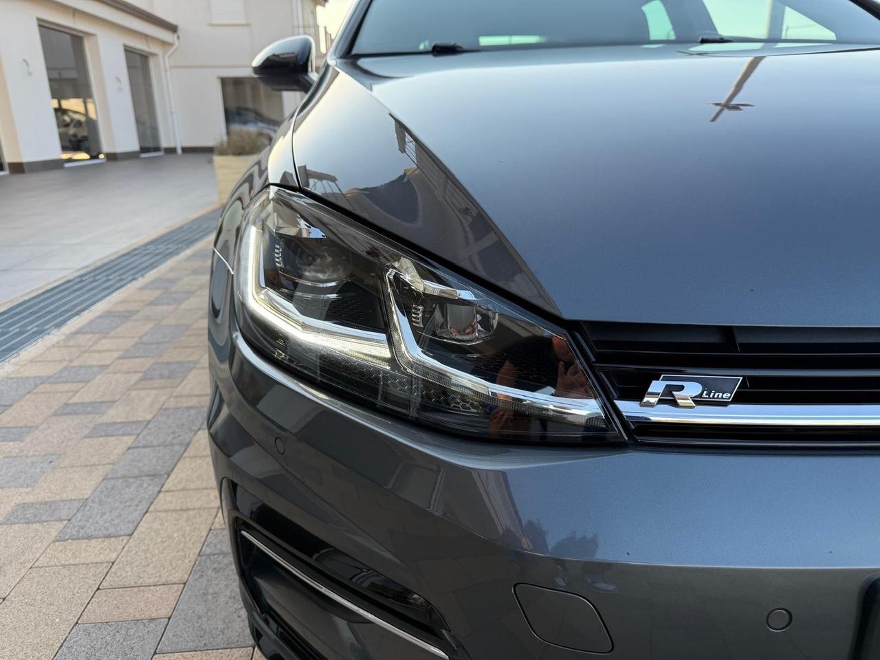 Volkswagen Golf 7.5 R-LINE 1.6 TDI 115 CV 5p.
