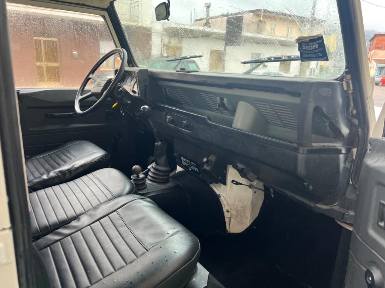 Land Rover Defender 90 2.5 Tdi CORTO 7 POSTI