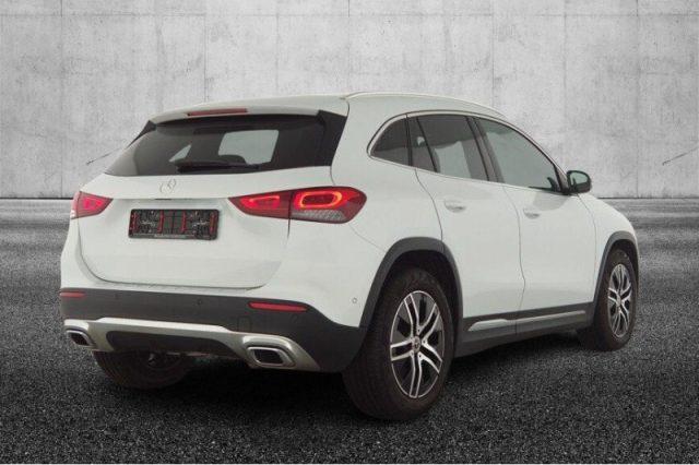 MERCEDES-BENZ GLA 220 d Automatic 4Matic Sport