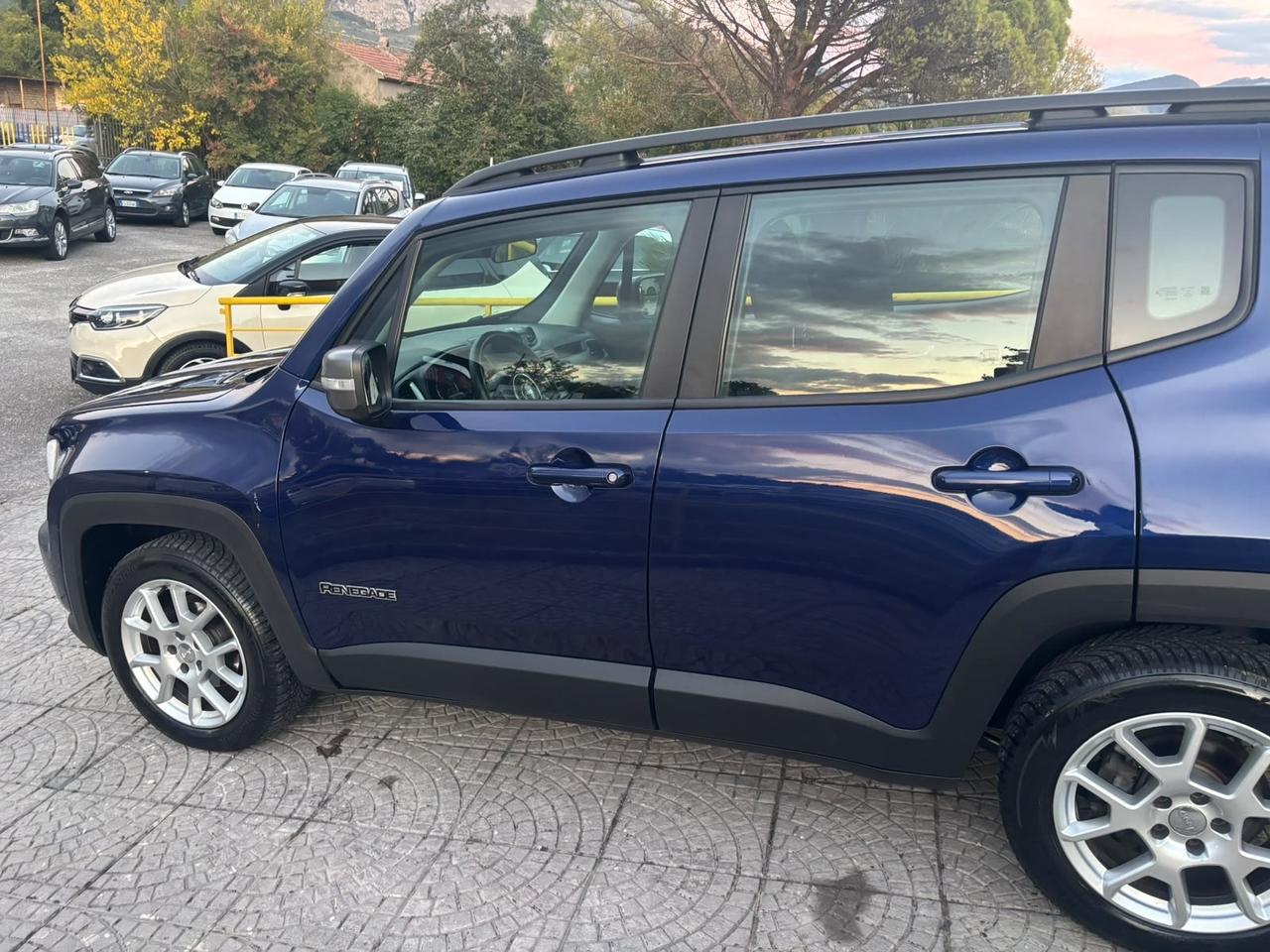 Jeep Renegade 2022 si accettano permute e finanziamenti