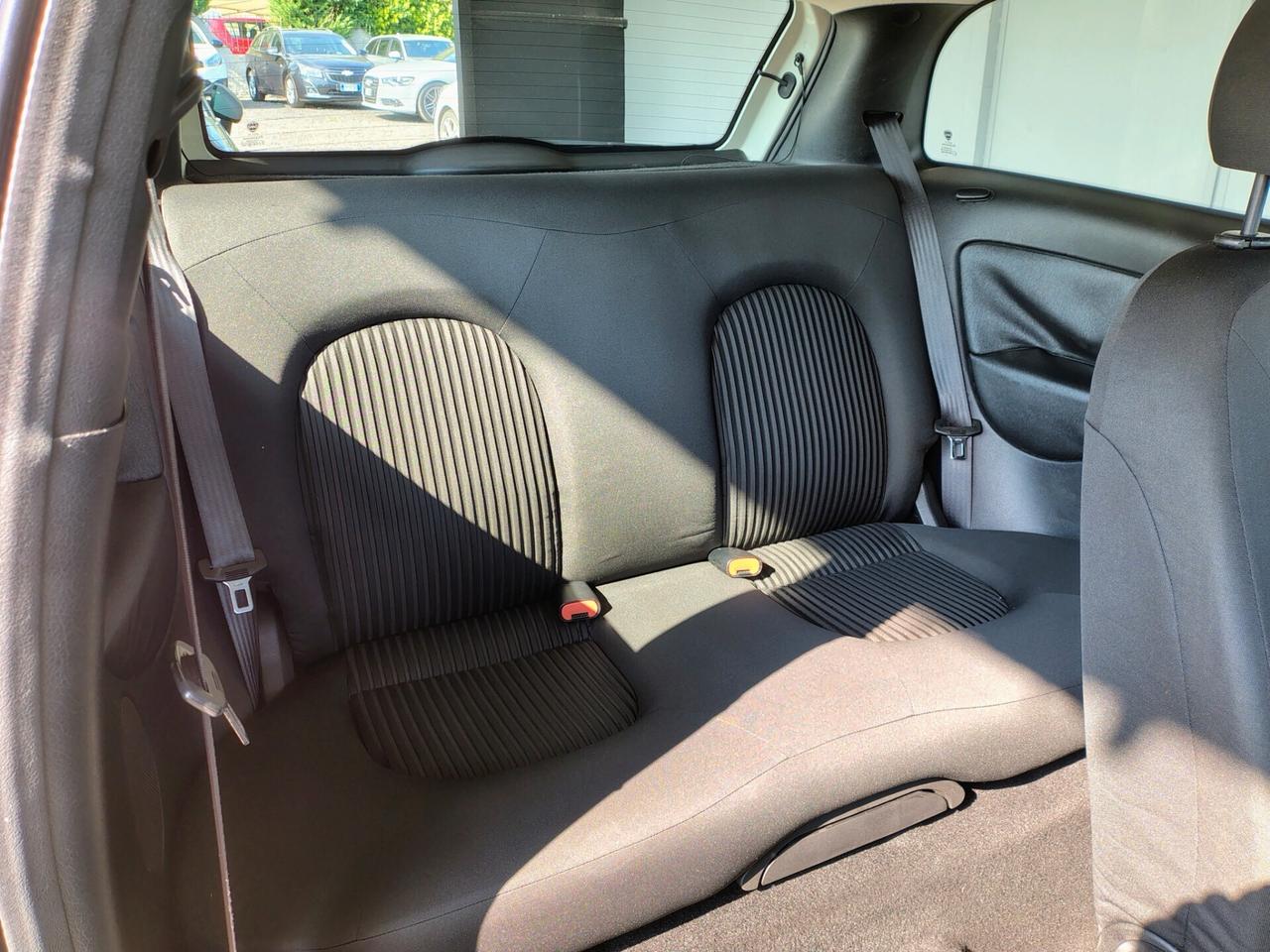Lancia Ypsilon 1.2 Elle