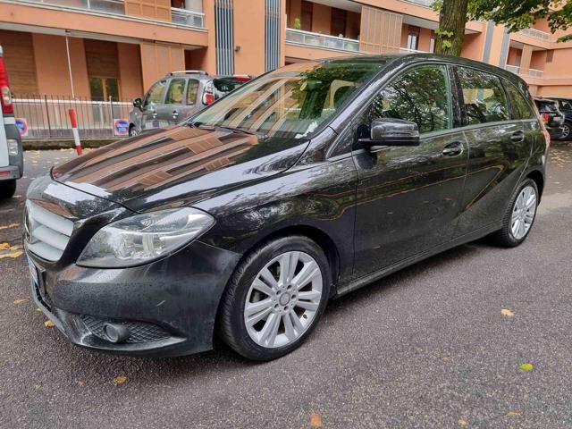 MERCEDES-BENZ B 180 Euro 6