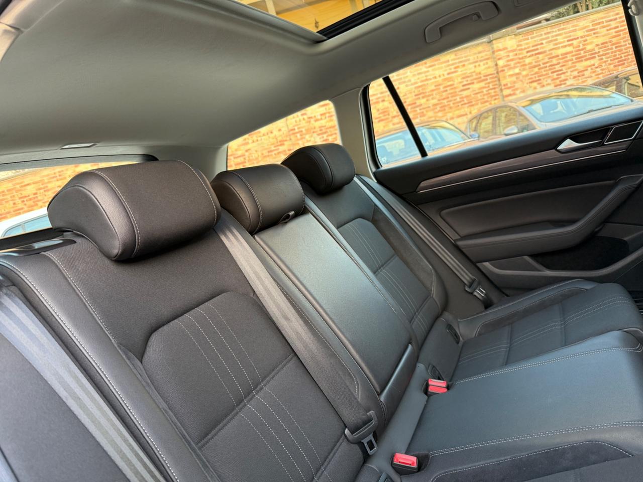 Volkswagen Passat Variant 2.0 TDI 190 CV 4MOTION DSG Highline BMT