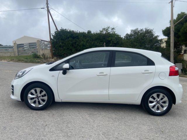 KIA Rio 1.1 CRDi 5p. Cool GUIDABILE DAI NEOPATENTATI