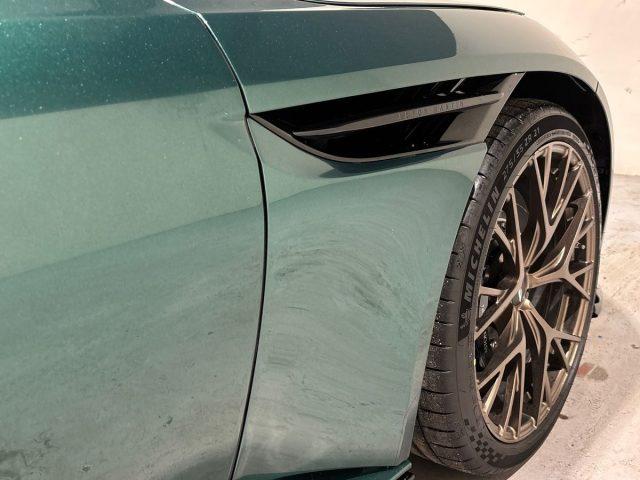 ASTON MARTIN DB12 V8 Coupé