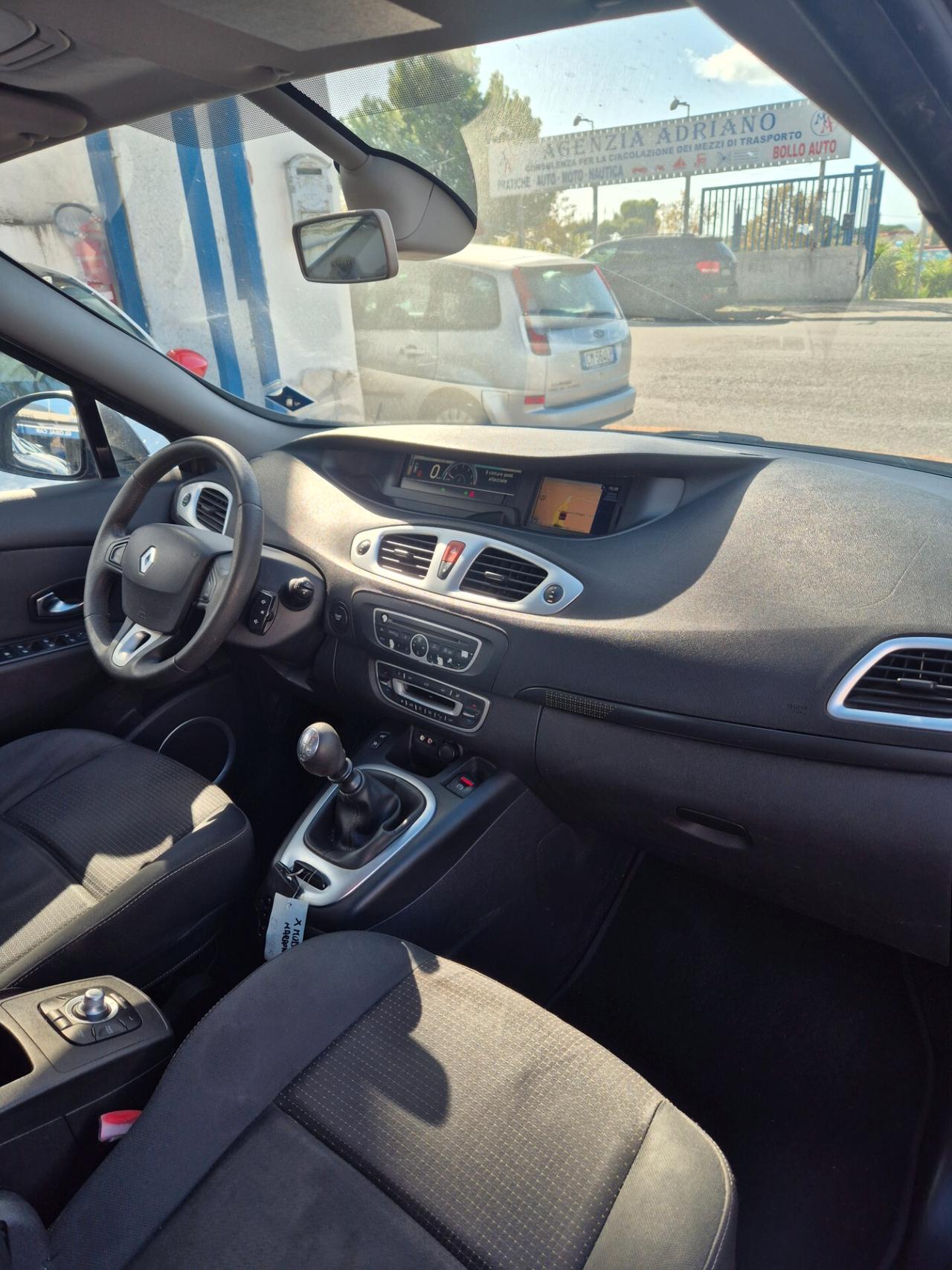 Renault Scenic Scénic 1.5 dCi 110CV Dynamique