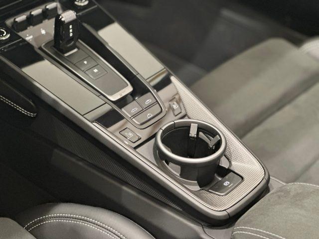 PORSCHE 992 Carrera 911 4 GTS Cabriolet