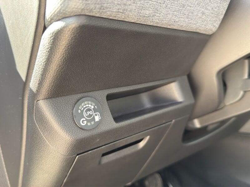 Renault Clio Clio 1.0 tce Evolution Gpl 100cv