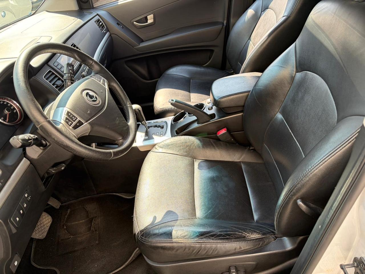 Ssangyong Korando 2.0 e-XDi 175 CV 2WD AT Classy*EURO5*PELLE