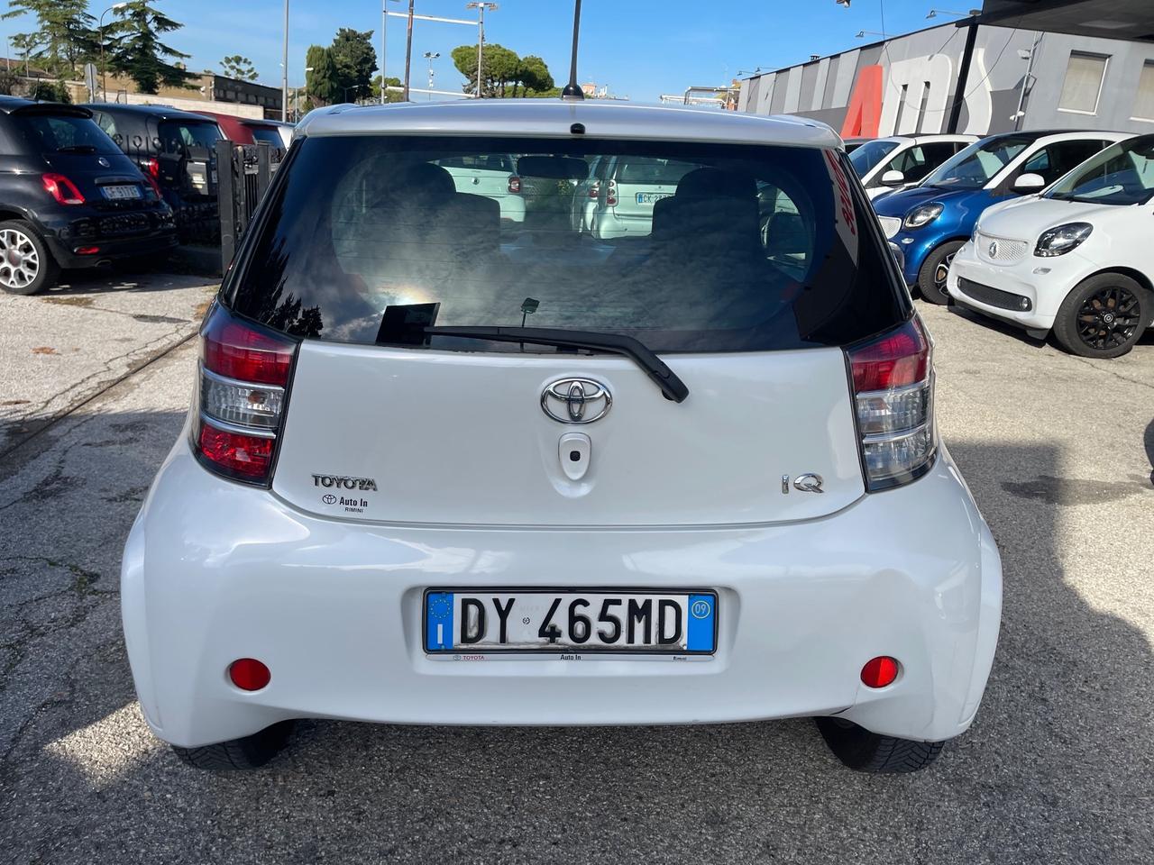 Toyota iQ 1.0 Sol