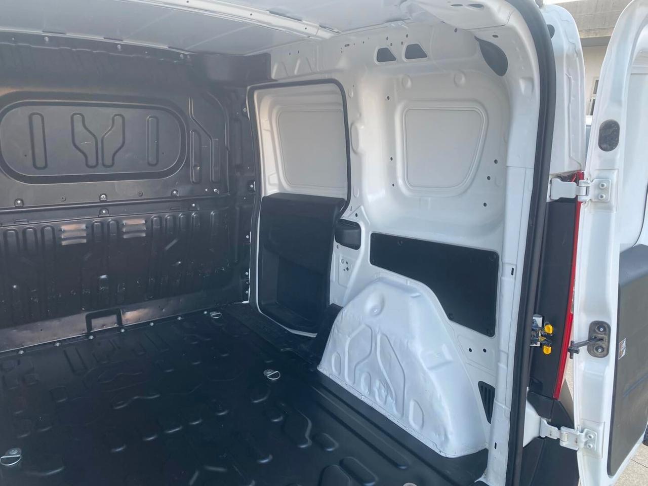 Fiat Doblò PC-TN 1.6 Mjt 105 CV Euro 6D 2022