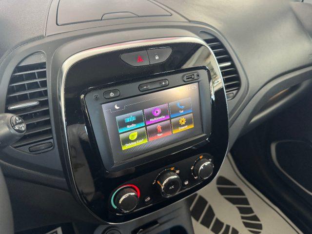 RENAULT Captur dCi 8V 90 CV EDC Start&Stop Energy Bose