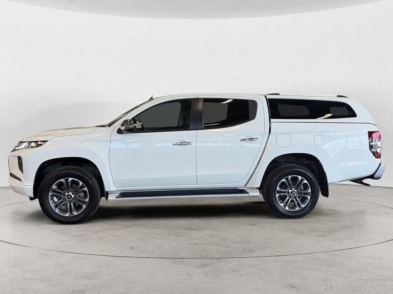 Mitsubishi L200 L200 d.cab 2.3d Intense 4wd 150cv auto