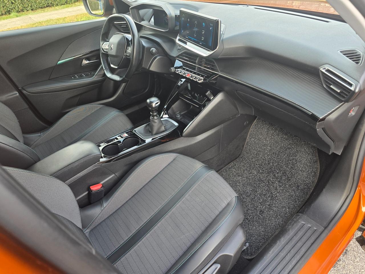 PEUGEOT 2008 1.2 GT EURO 6 "OK PER NEOPATENTATI"